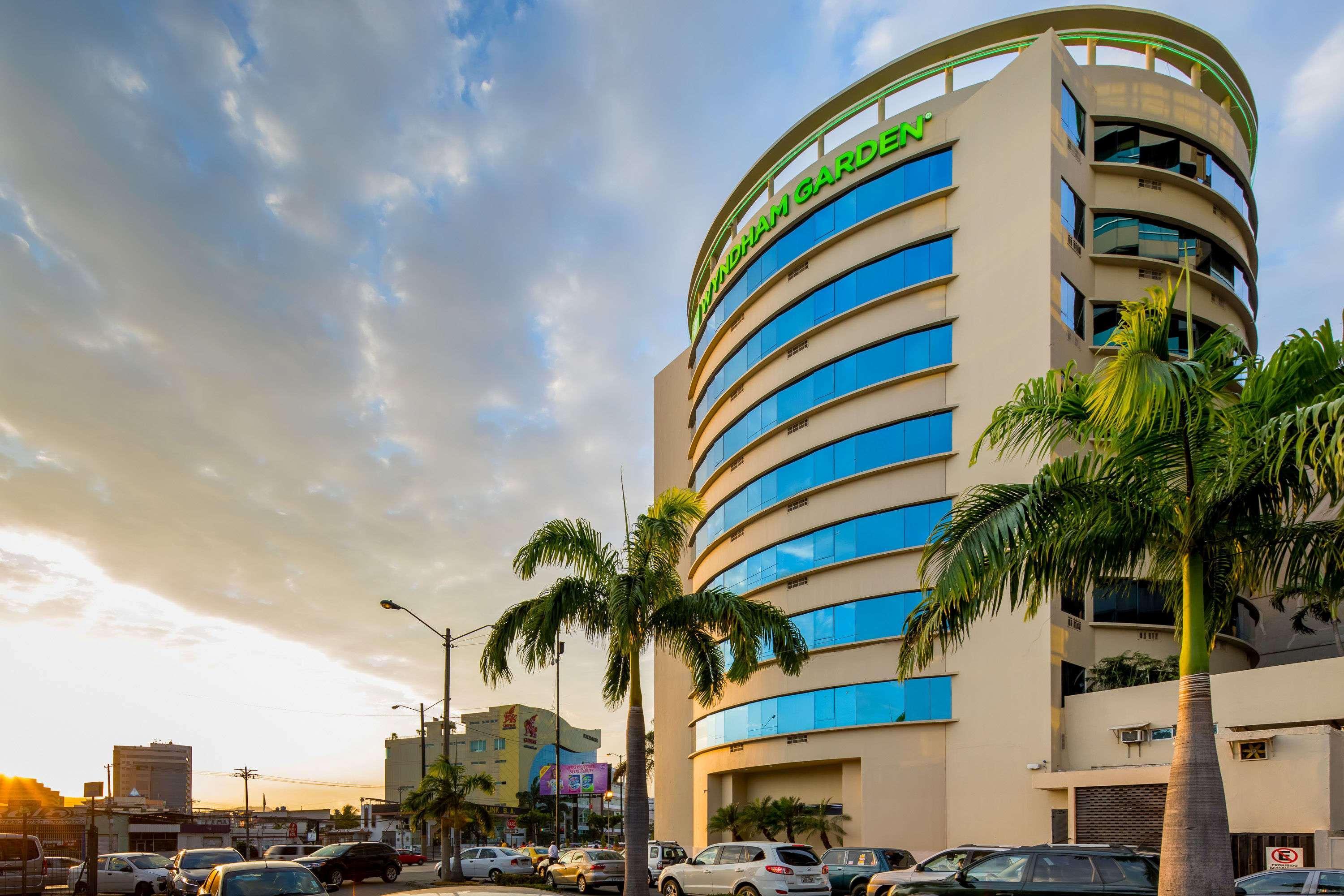 Wyndham Garden Guayaquil Hotel Eksteriør billede