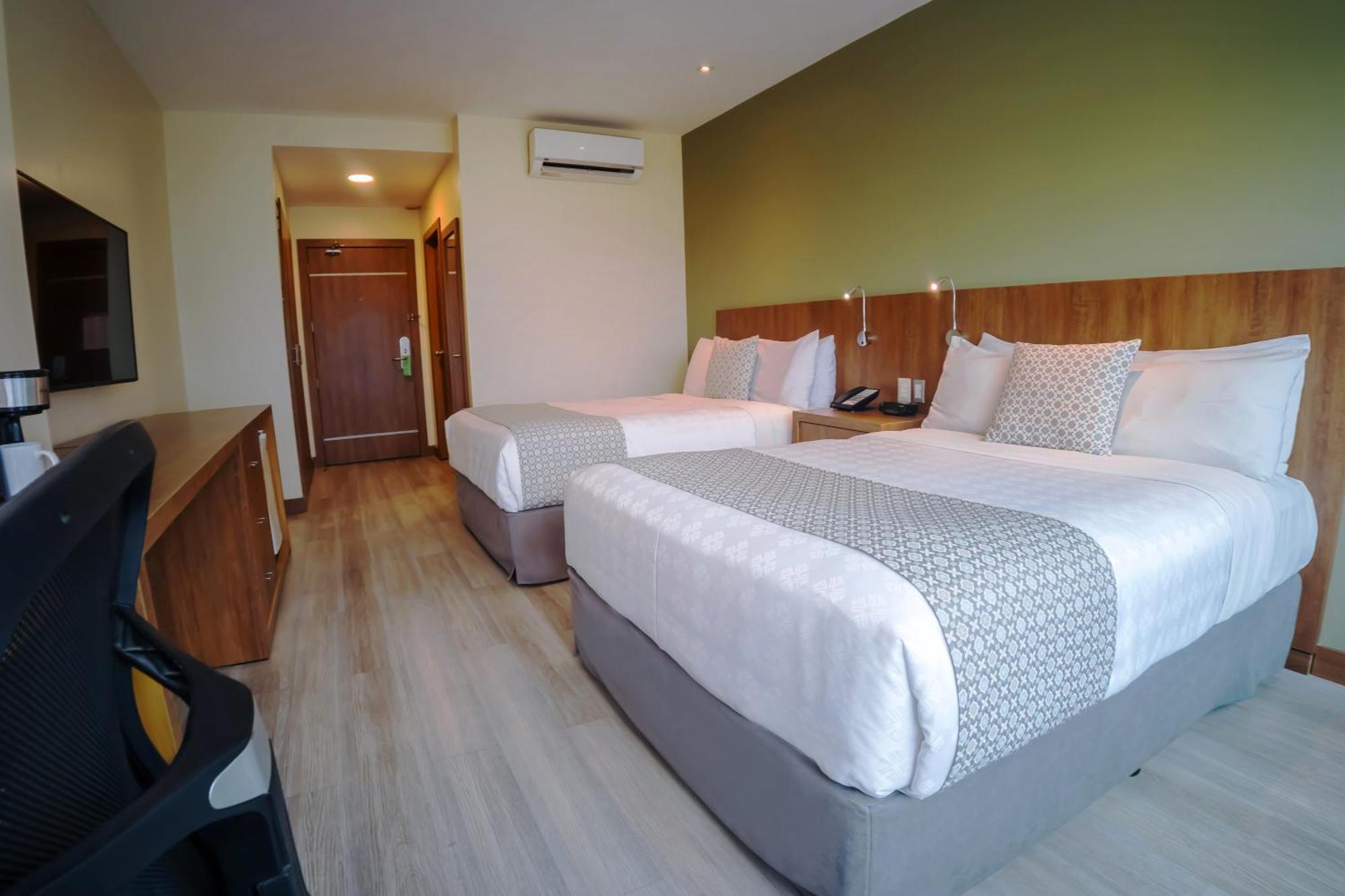 Wyndham Garden Guayaquil Hotel Eksteriør billede